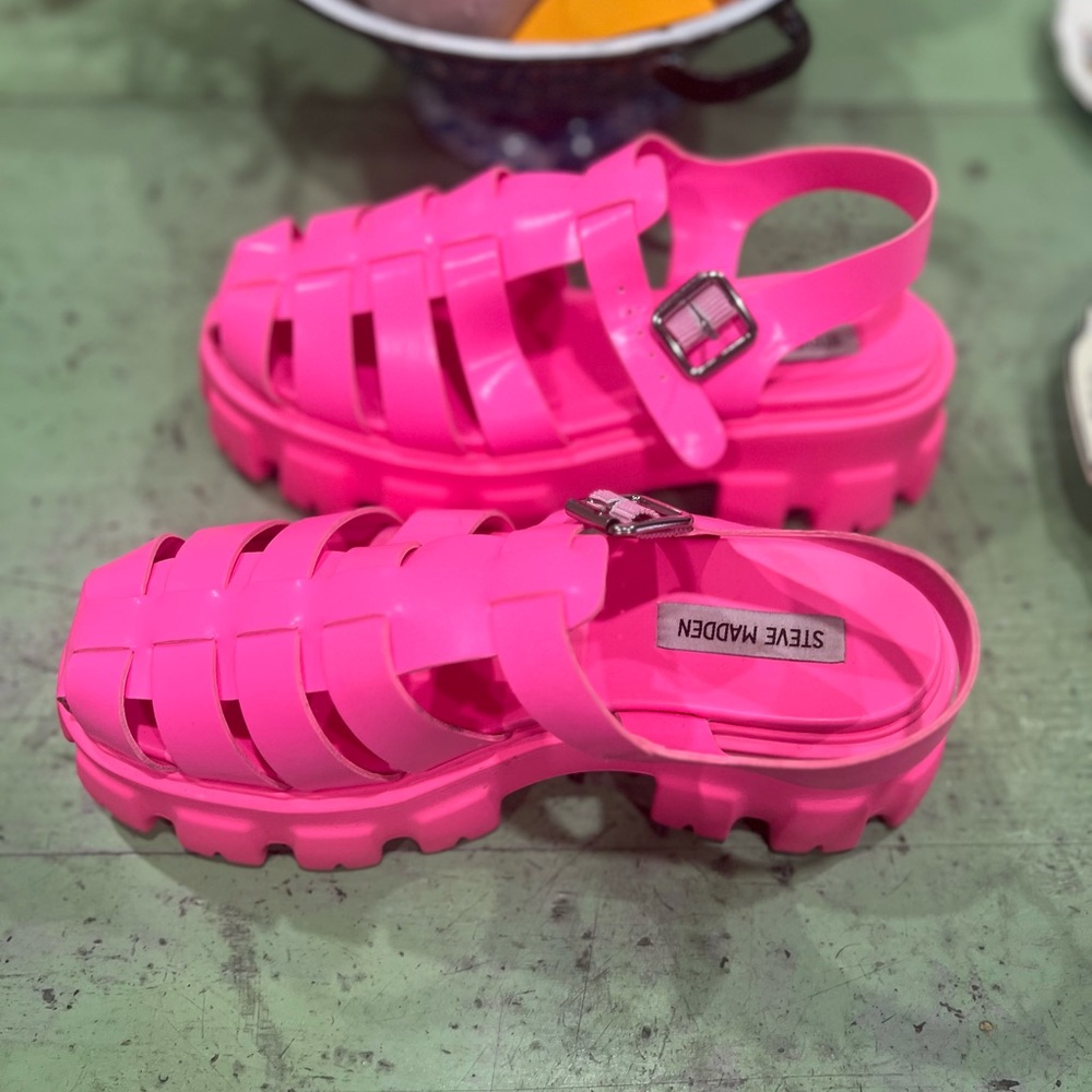 Steve Madden Pink Platform Sandals
